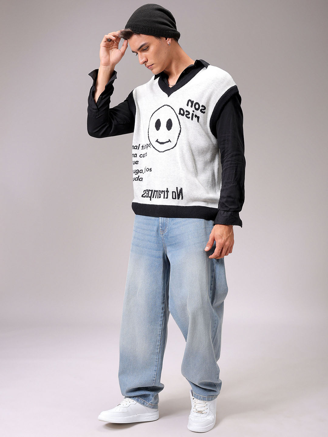 Men's White Boxy Fit Printed Sweater