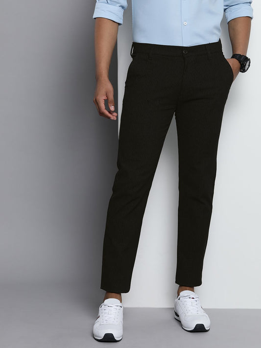 The Indian Garage Co Men Casual Slim Fit Regular Button Chinos