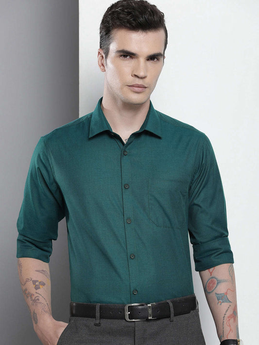 Men's Slim Fit Luxe Formal Shirt