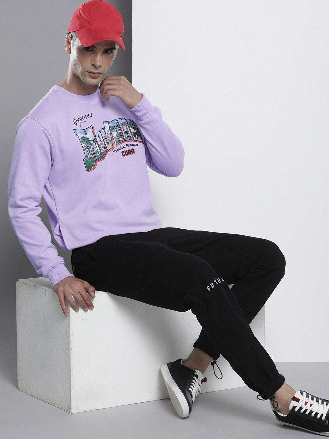 Men's Printed Regular Fit Sweatshirt