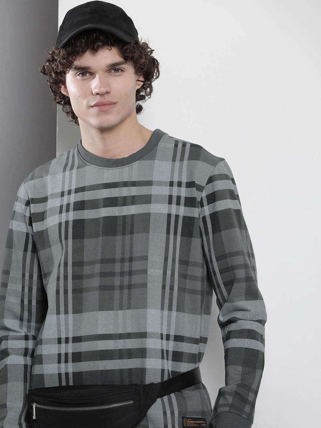 Men's Checked Regular Fit Sweatshirt