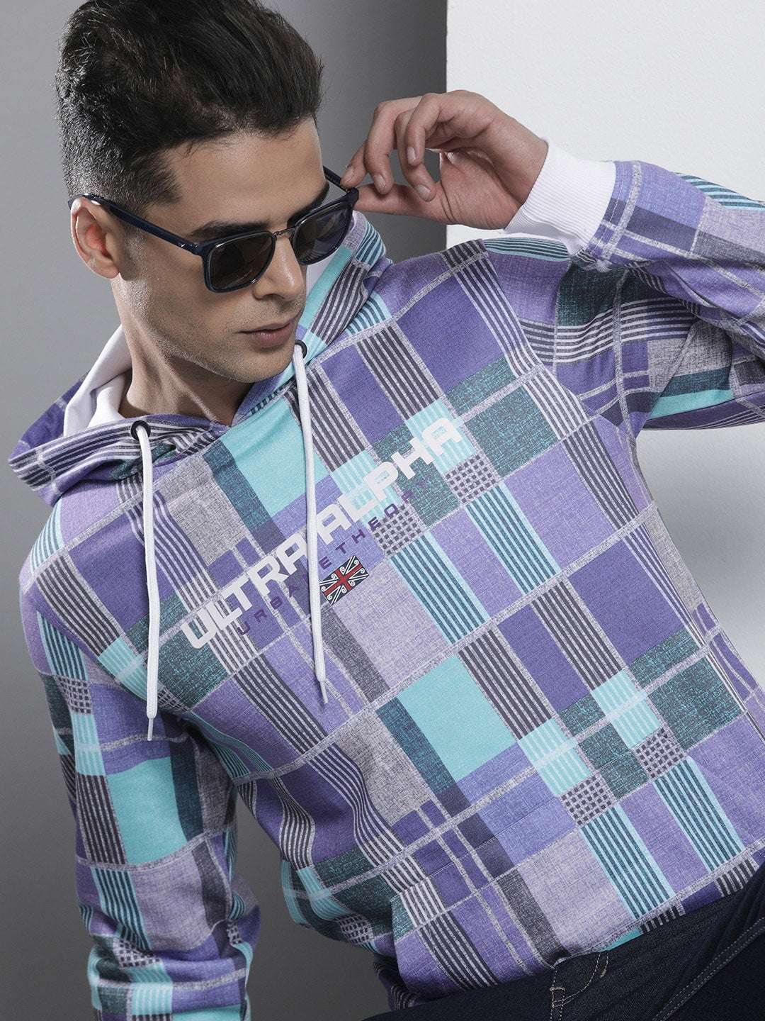 Men's Checked Regular Fit Sweatshirt