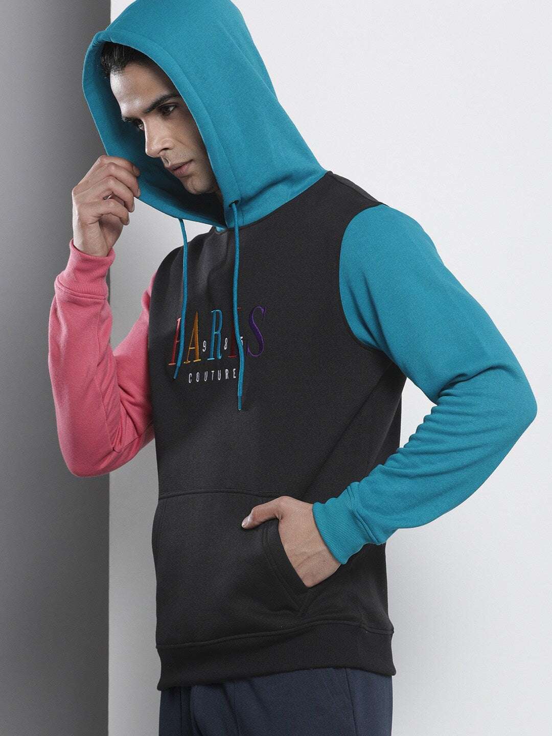 Men's Embroidered Regular Fit Sweatshirt