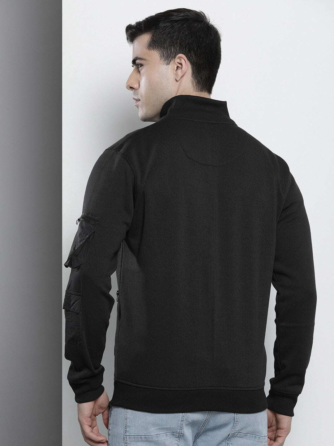 Men's Solid Regular Fit Sweatshirt