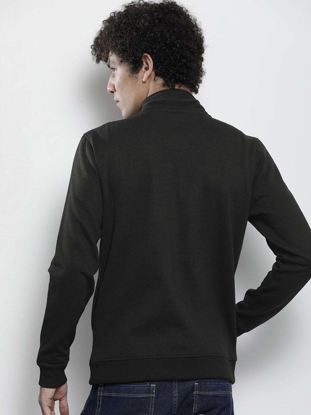 Men's Solid Regular Fit Sweatshirt