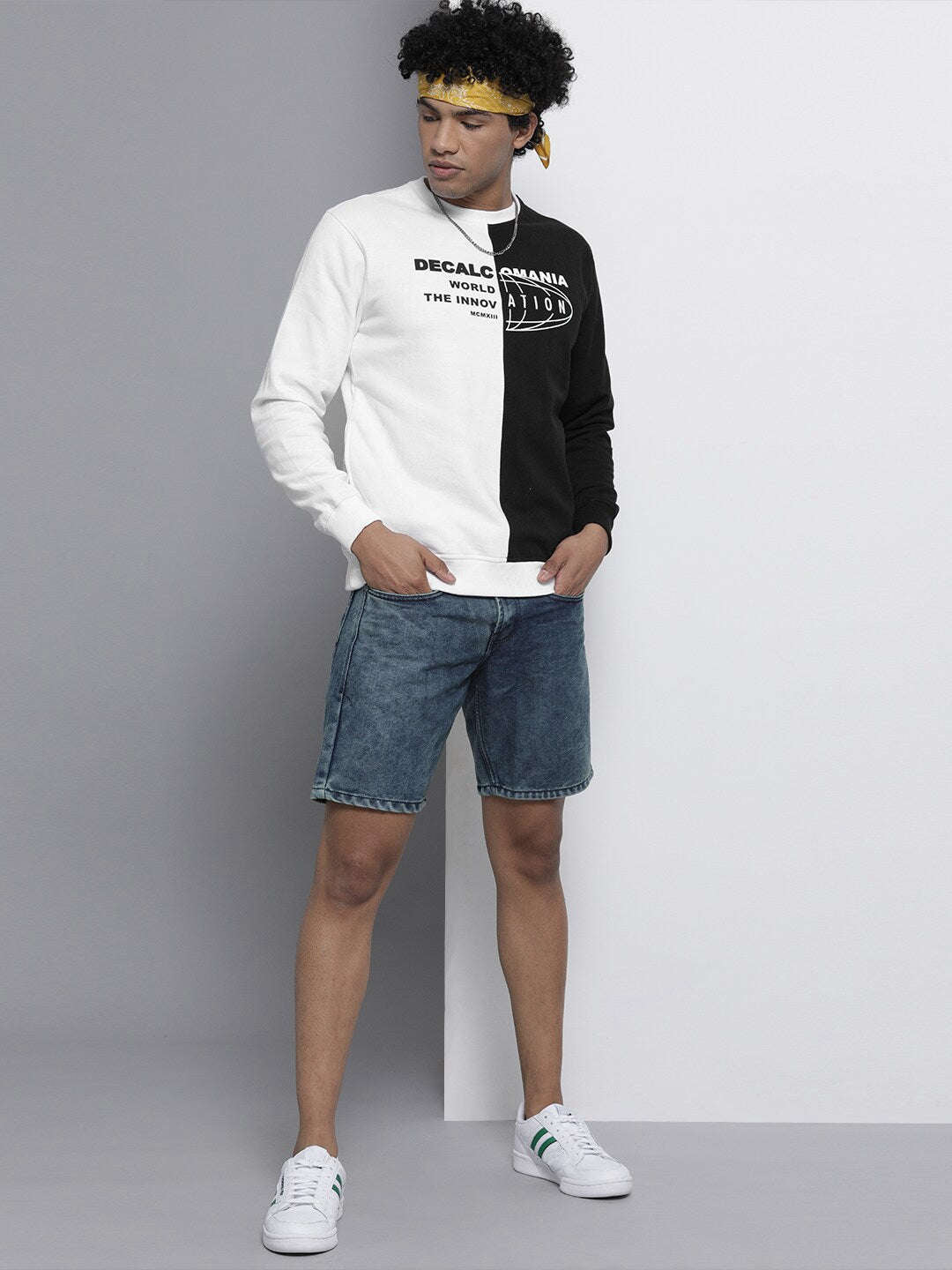 Men's Colourblocked Regular Fit Sweatshirt