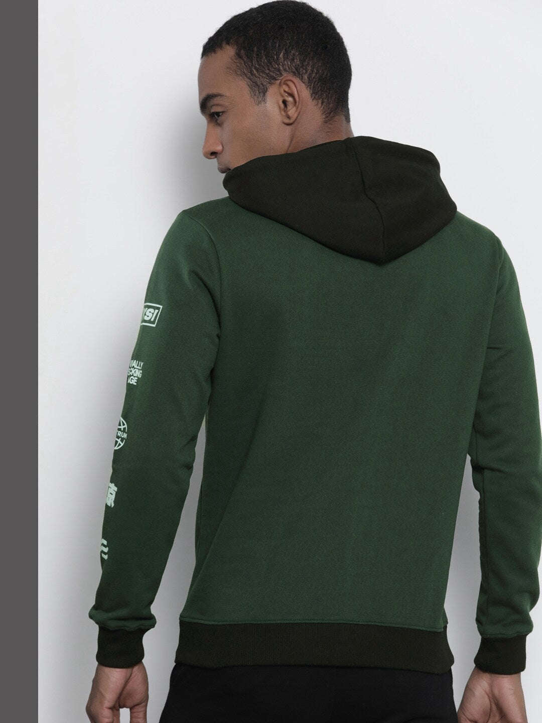 Men's Printed Regular Fit Sweatshirt