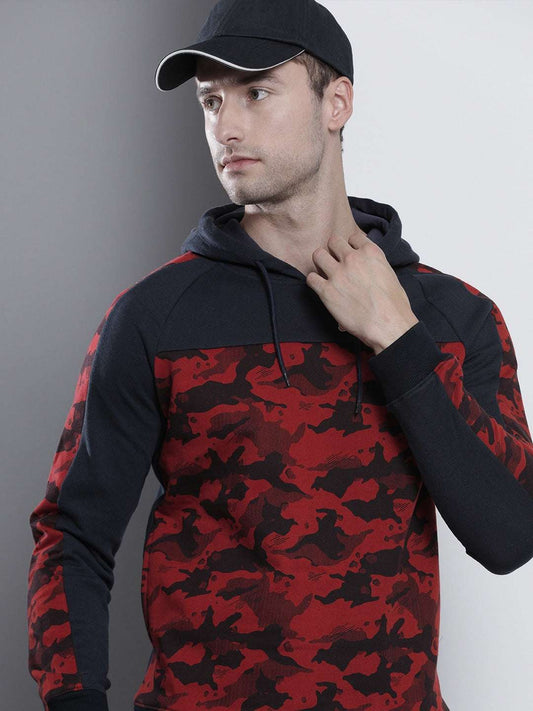 Men's Colourblocked Regular Fit Sweatshirt