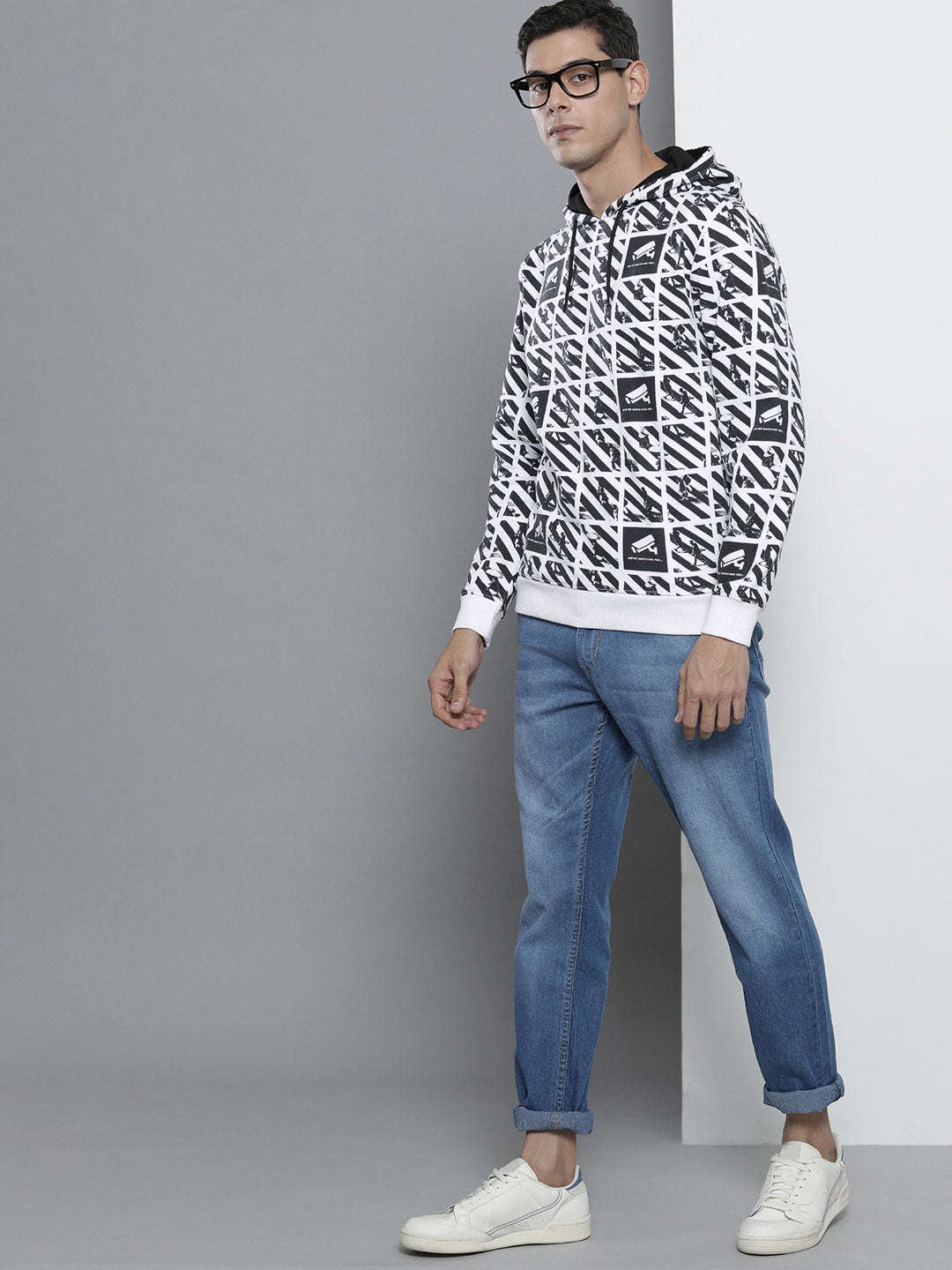 Men's Printed Regular Fit Sweatshirt