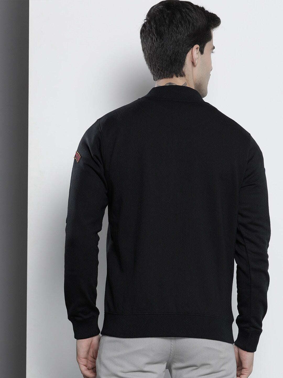 Men's Solid Regular Fit Sweatshirt