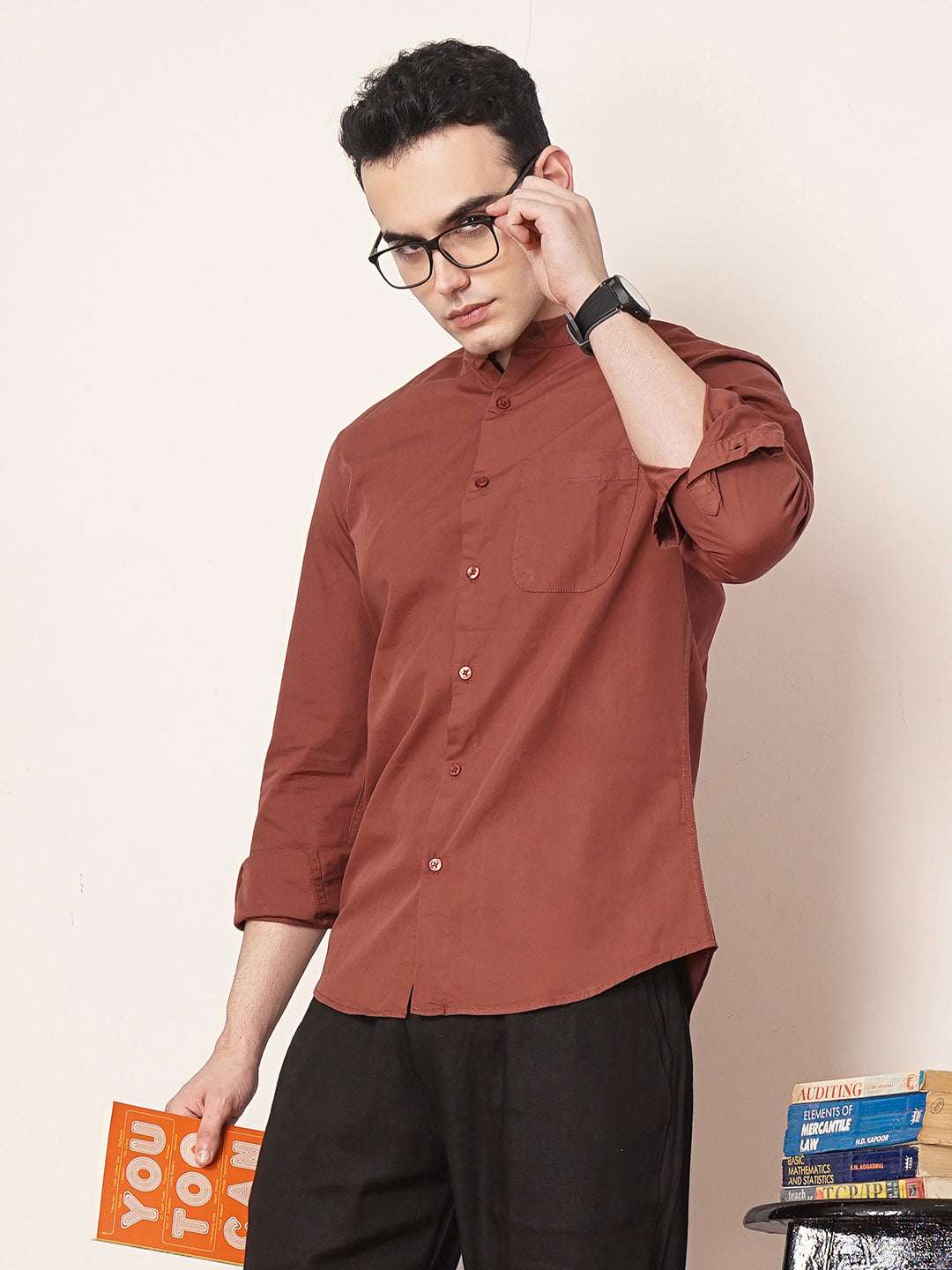 Men's Solid Regular Fit Shirt