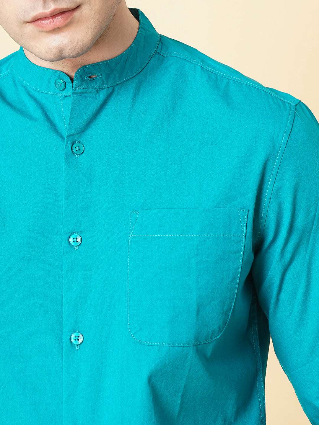 Men's Solid Regular Fit Shirt