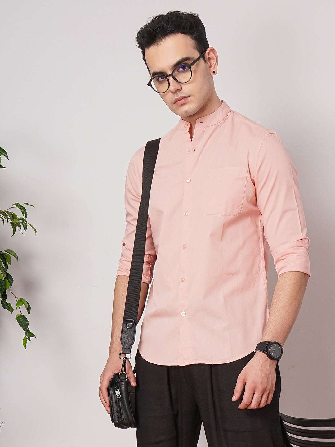 Men's Solid Regular Fit Shirt