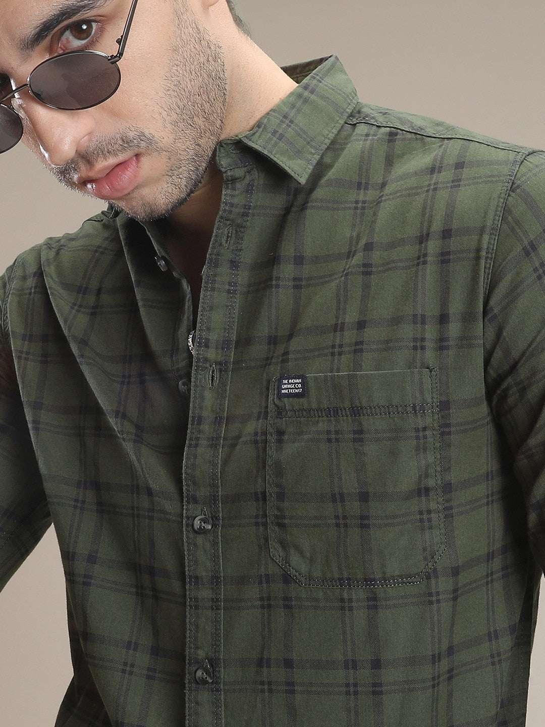 Men's Checks Shirt