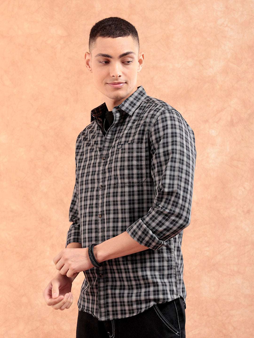 Men's Checks Shirt