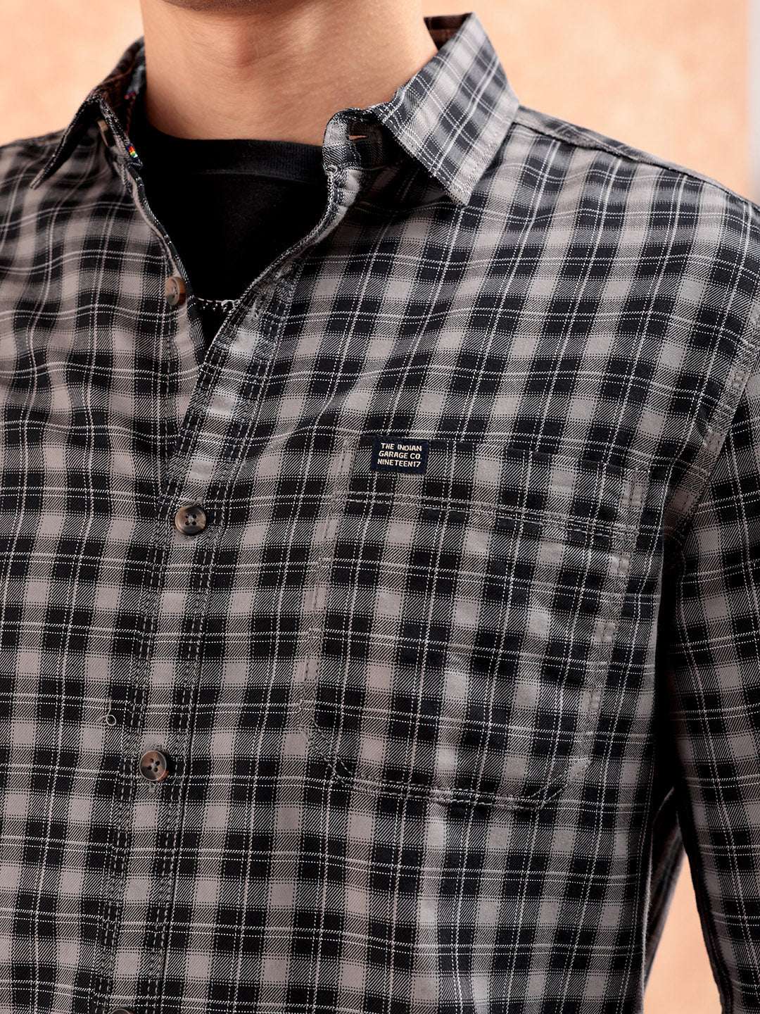 Men's Checks Shirt