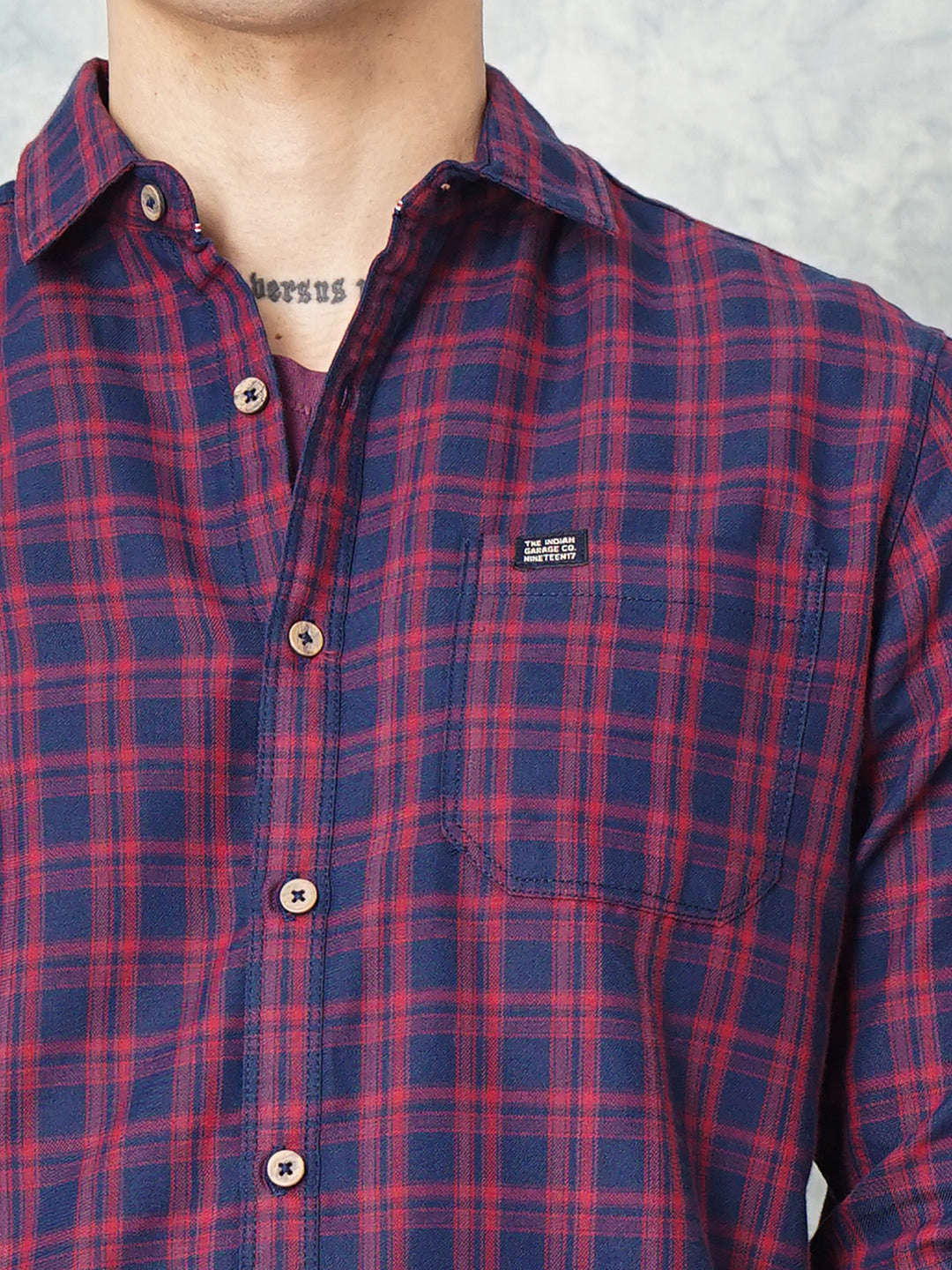 Men's Checks Shirt