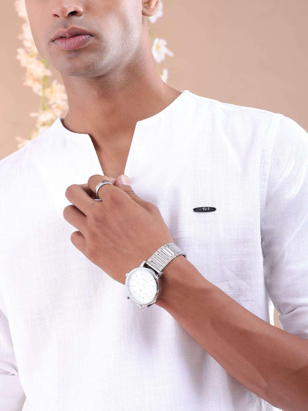 Men's V-Neck Kurta