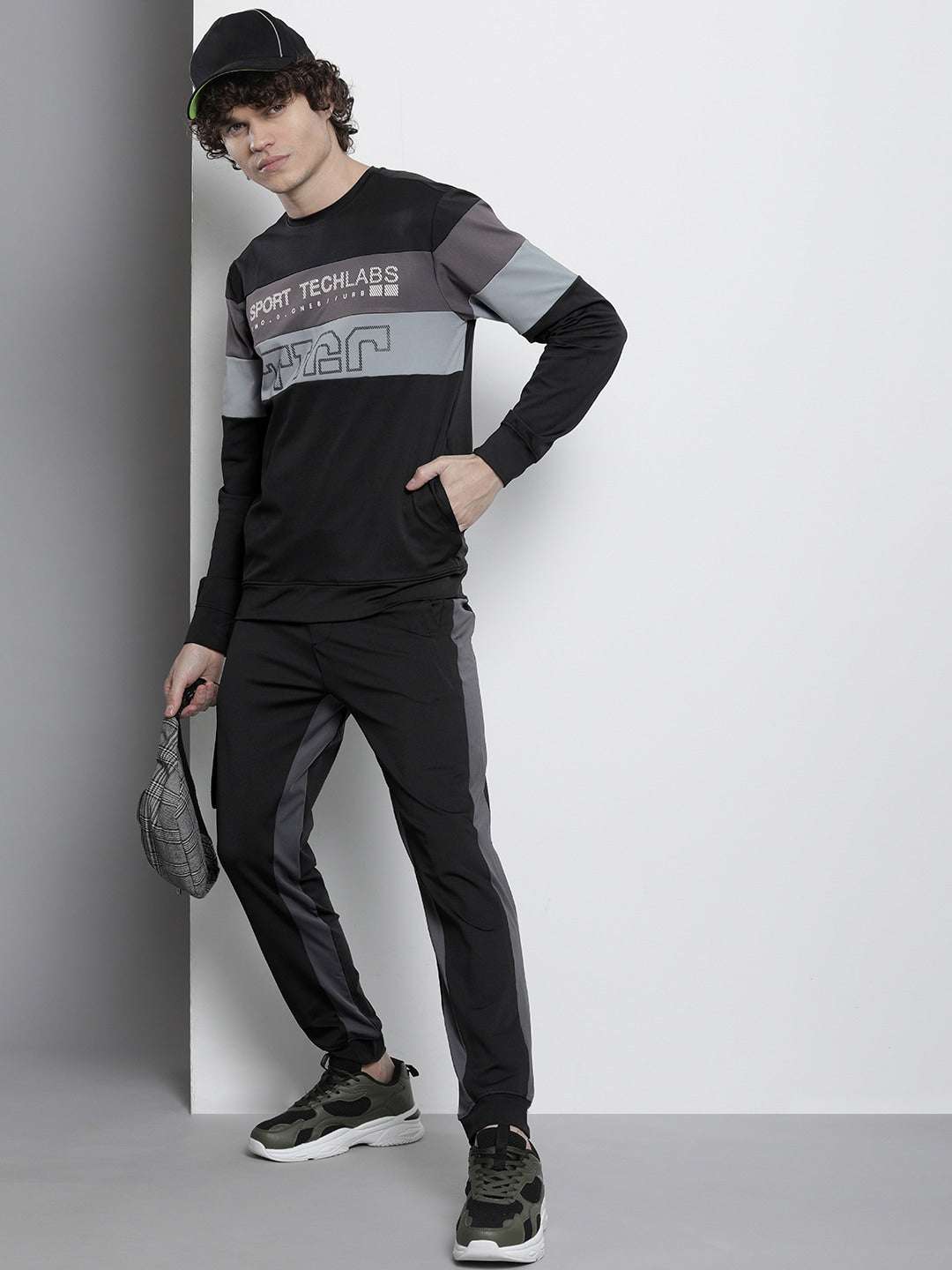 Men's Knit Tracksuit