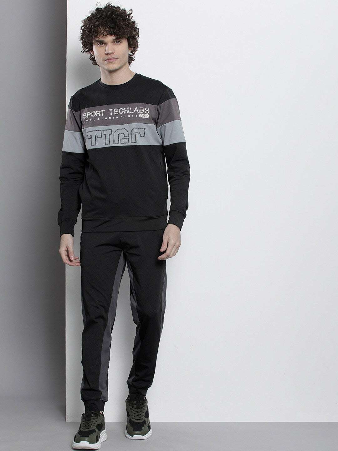 Men's Knit Tracksuit