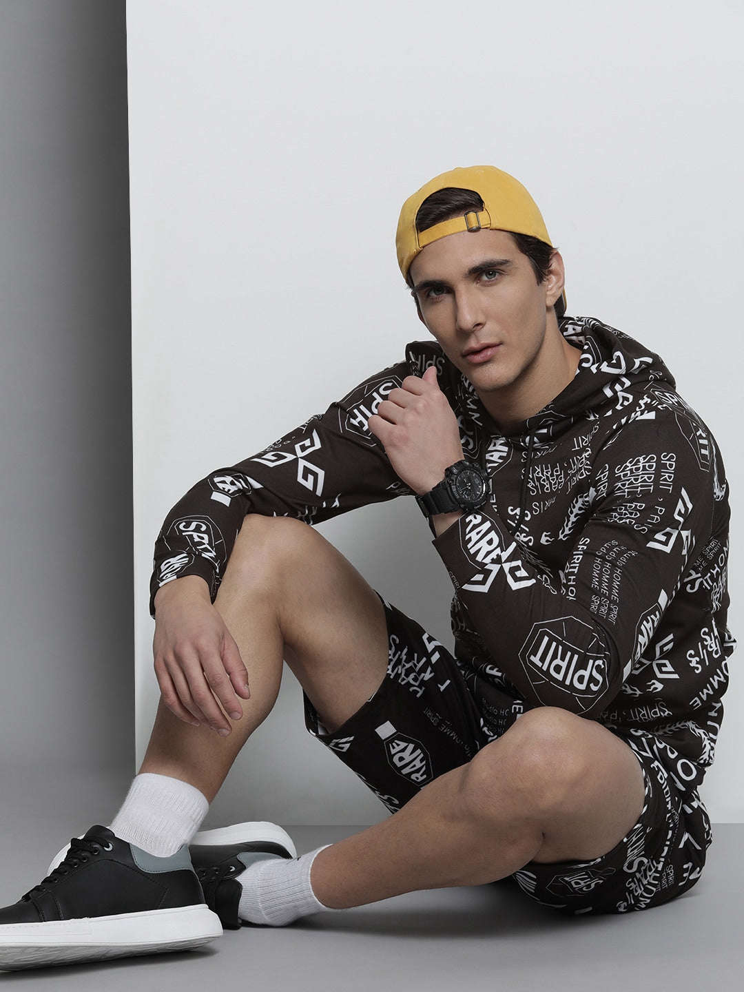 Men's Printed Regular Fit Sweatshirt