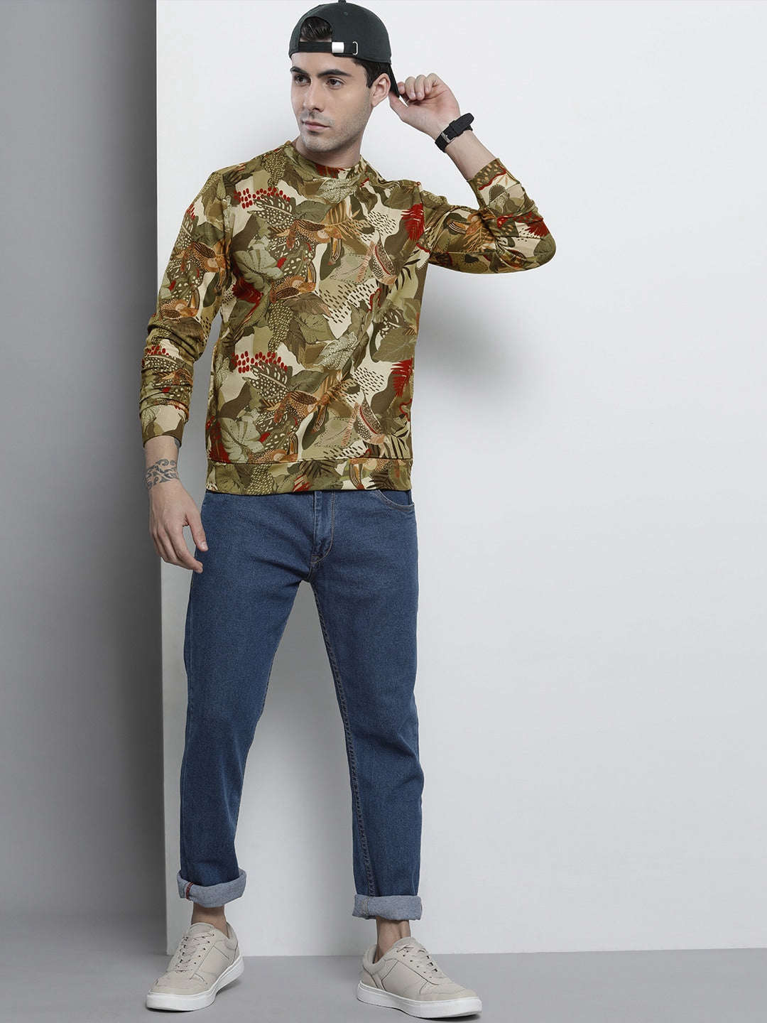 Men's Printed Regular Fit Sweatshirt