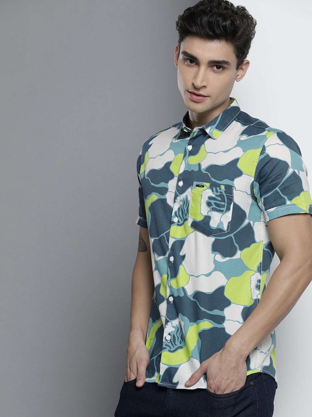 Men's Resort Shirt