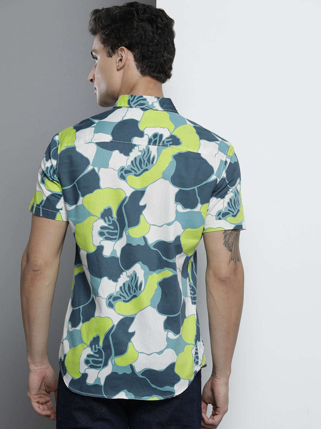 Men's Resort Shirt