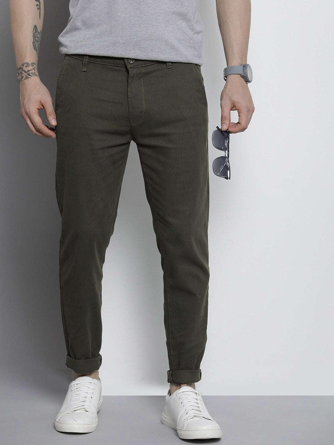 Men's Solid Slim Fit Chino