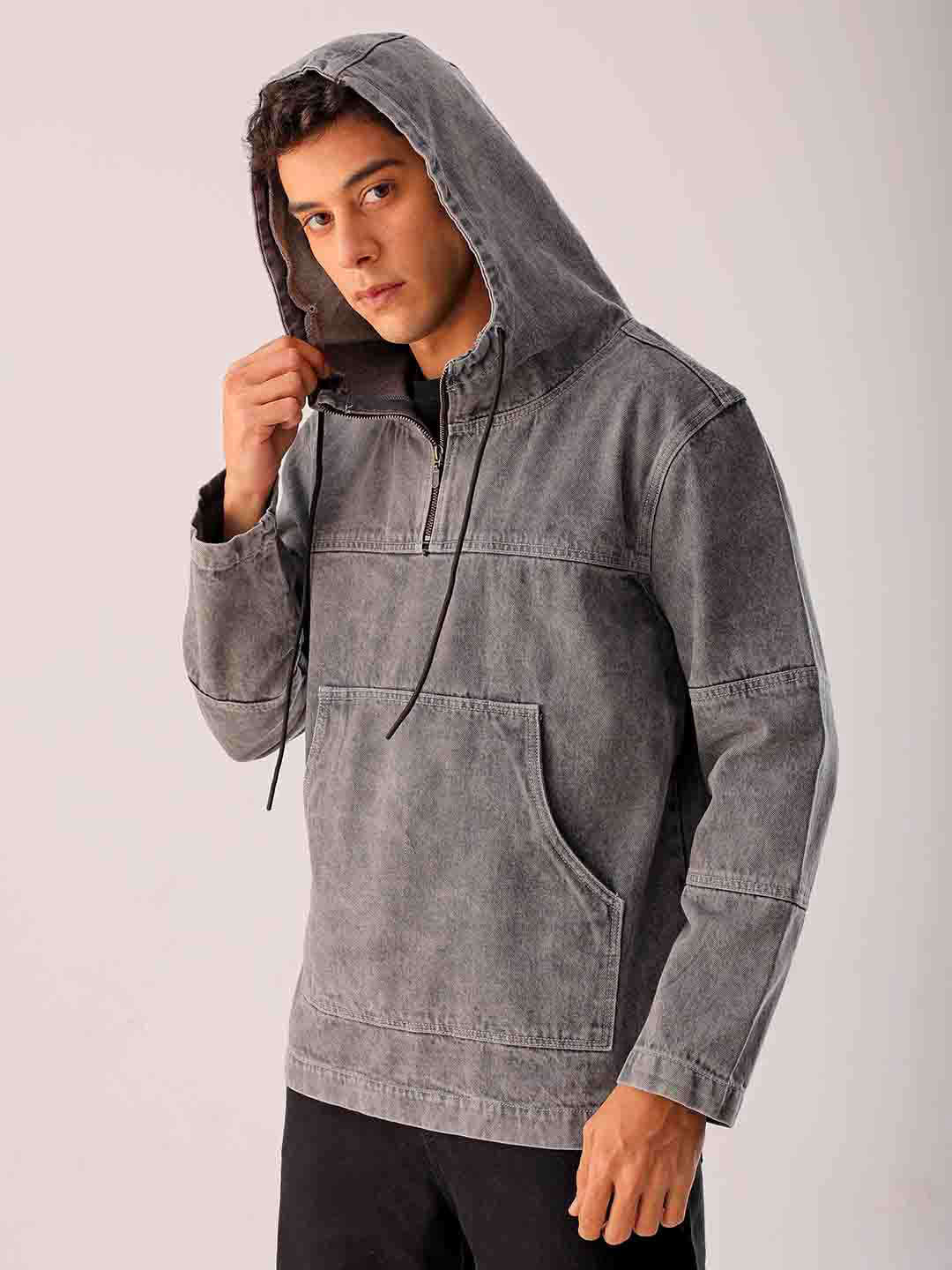 Men's Grey Relaxed Fit Solid Hooded Denim Jacket