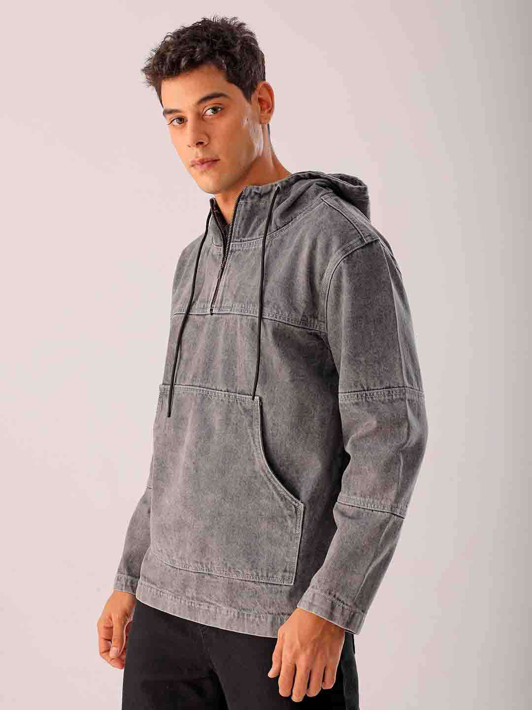 Men's Grey Relaxed Fit Solid Hooded Denim Jacket