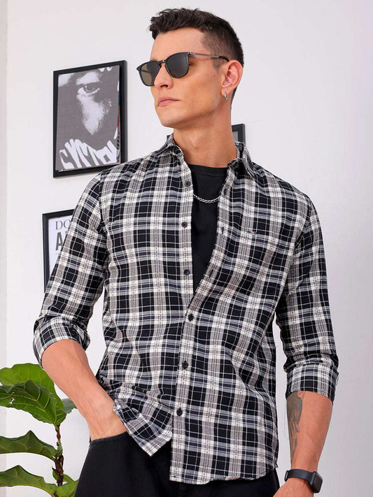 Men's Black Slim Fit Checked Casual Shirt