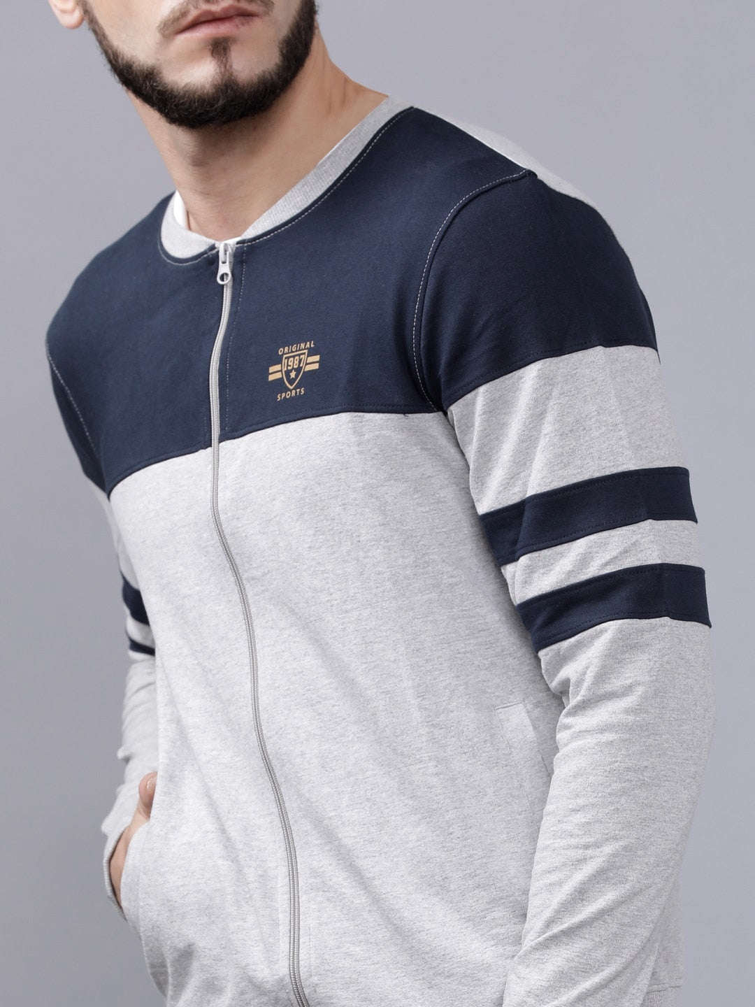 Men's Colourblocked Slim Fit Sweatshirt